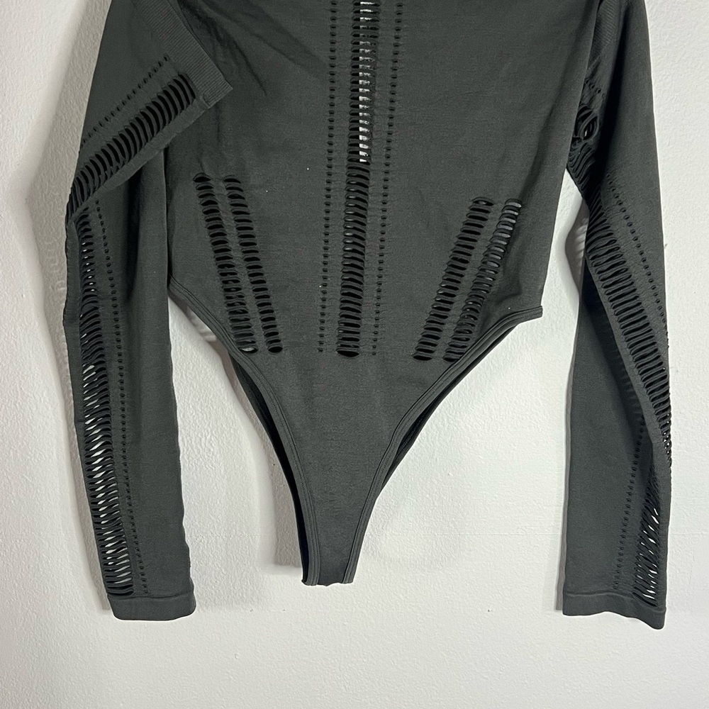 Zara Silver and Black Textured Top